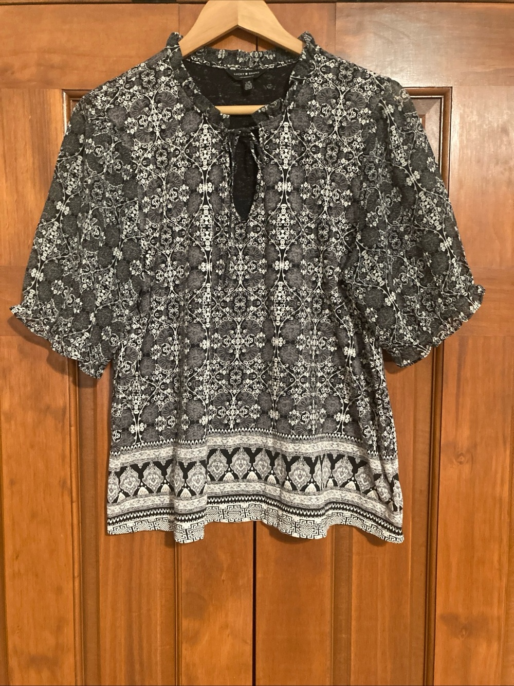 Lucky Brand Black & White Printed Peasant boho Blouse women’s large